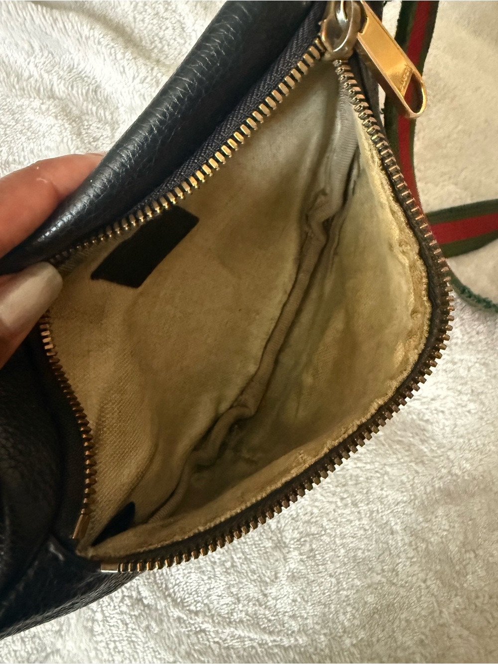 GUCCI belt bag - Picture 4 of 6